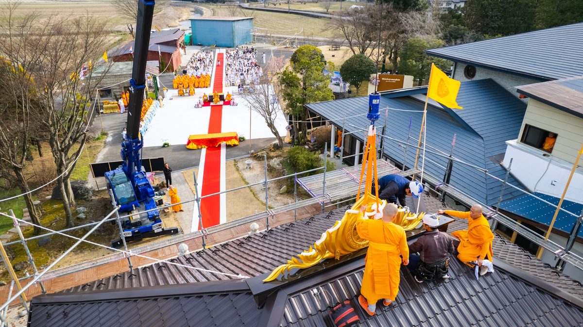 ยกยอดอุโบสถ 7