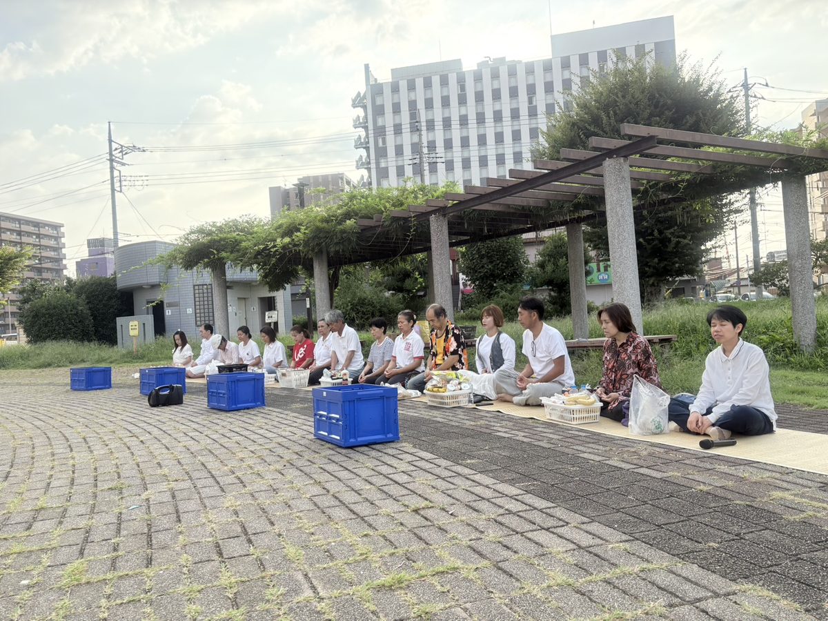 ใส่บาตร 5